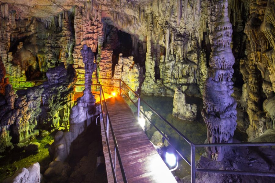 The Dikteon Cave